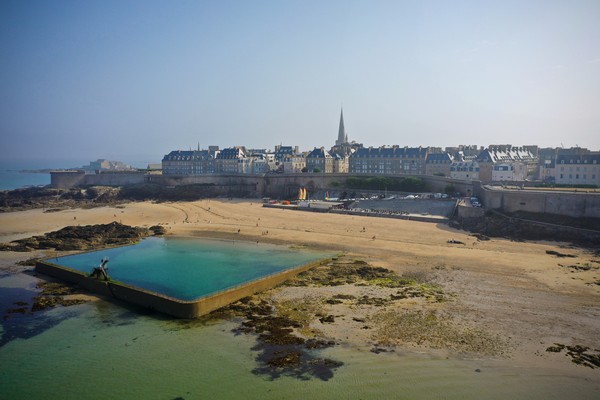 piscine bon secours avec vue sur saint malo