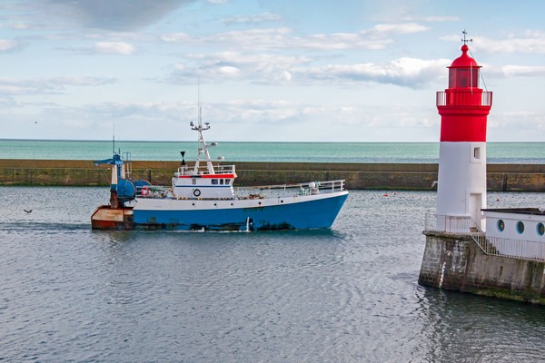 Le guilvinec. Départ pour une journée de pêche. Finistère. Bretagne