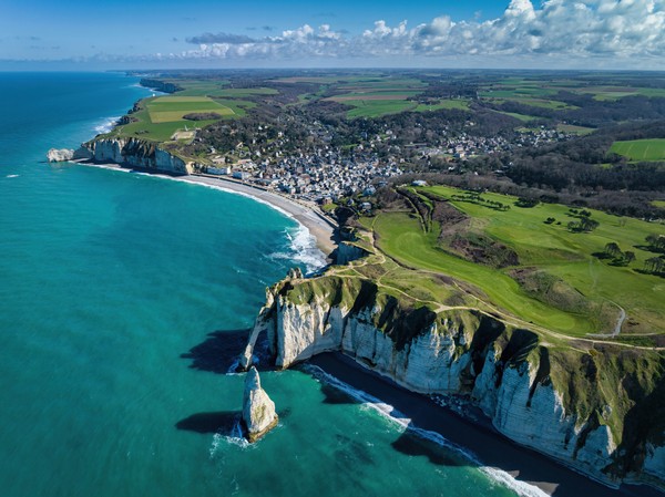 Normandy Chalk Cliffs Falaises d’Étretat Porte d'Aval Étretat France
