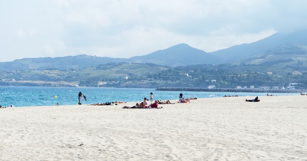 Photo principale de Plage Centre - Les Pins